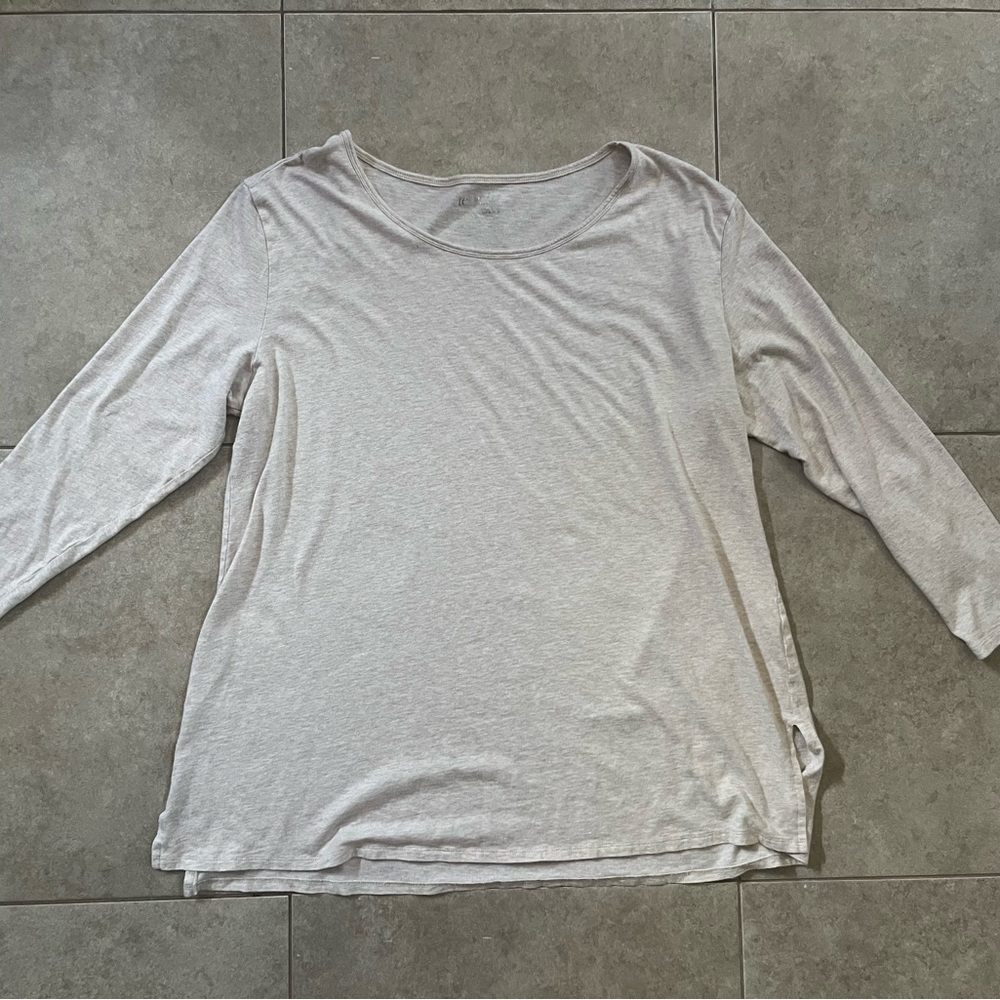 Terra & Sky 1X 16W-18W Light Weight Cream Beige Long Sleeve Tee or Pajama Top